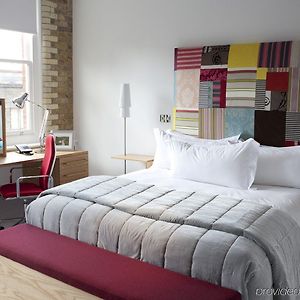 Habitación con Cama King